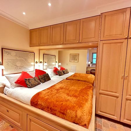 Historical Miniature House In The Heart Of Antwerp Apartment Ngoại thất bức ảnh